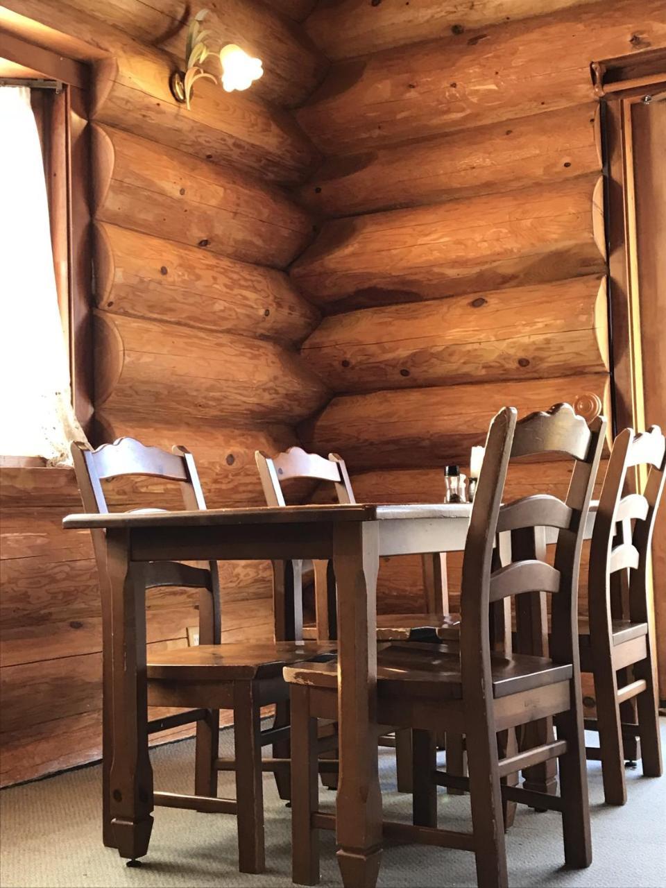 Log Hotel Kamloops Shinano  Extérieur photo